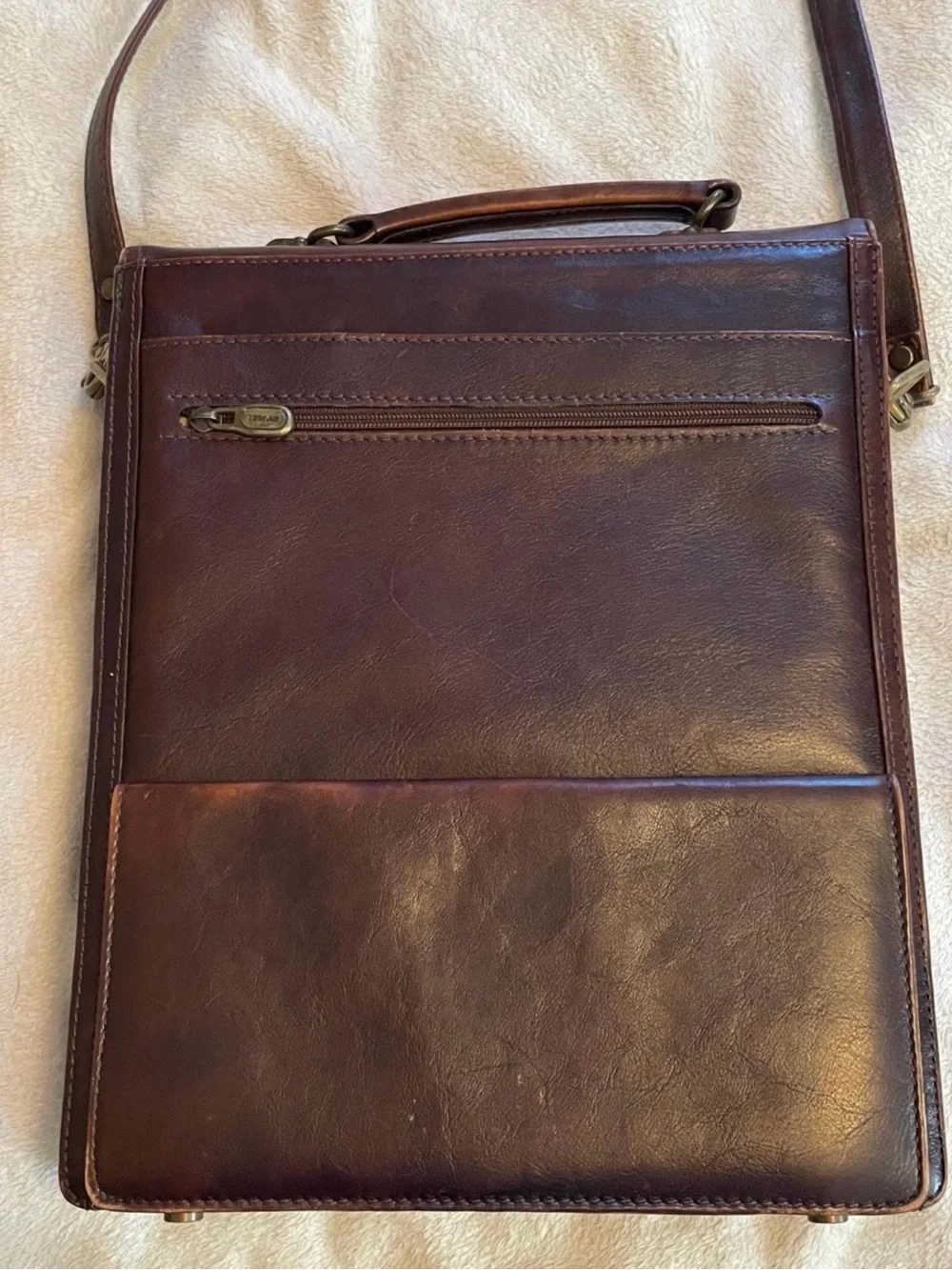 Tergan brown leather
